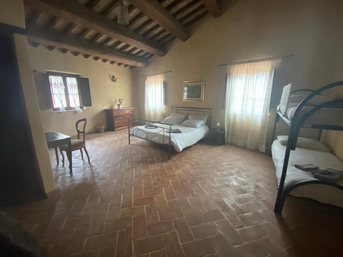 Agriturismo Il Covo Del Solengo Valtopina Exterior foto